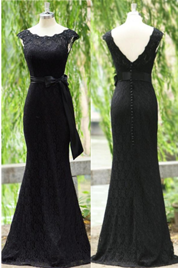 Black Button Back Mermaid Lace Prom Dress With Sash